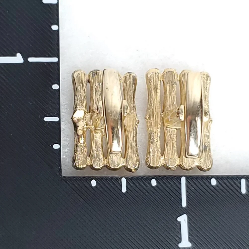 Vintage Foster Cufflinks Gold Tone Textured Bamboo Look